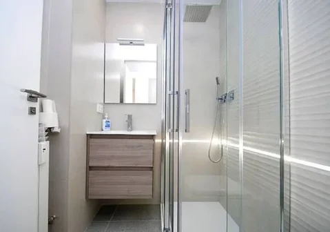 Piso en calle de la Infanta Mercedes, 79 - Foto 42