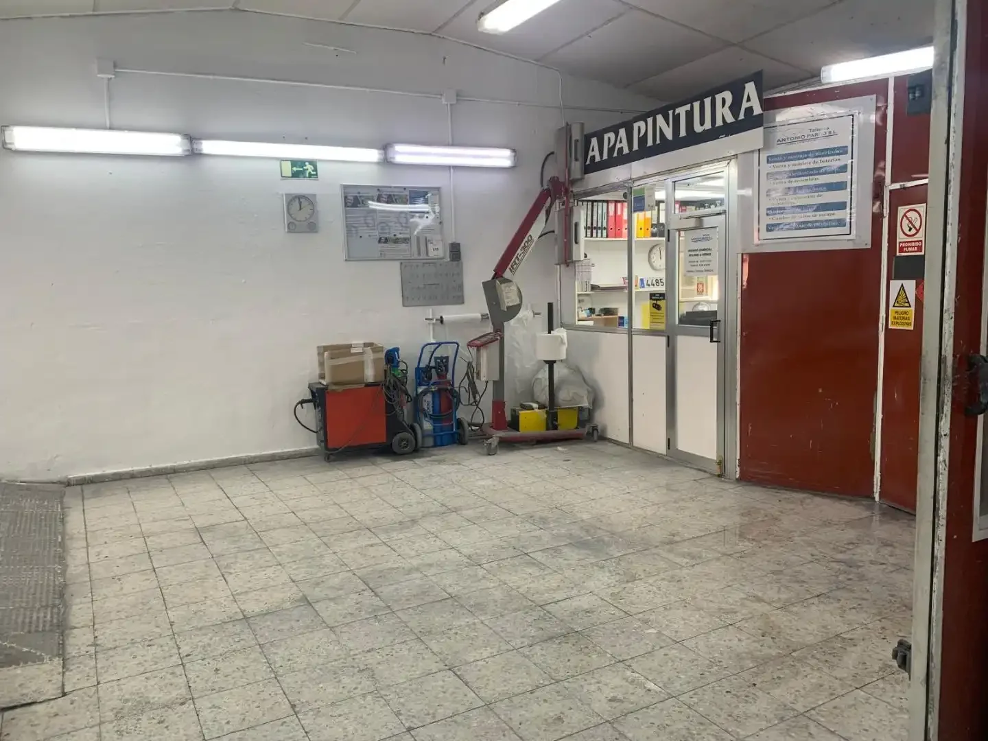 Local comercial en  Calle del Mar de Omán 24 - Foto 8