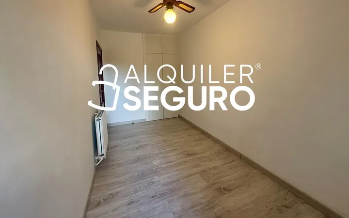 Piso en Calle del General Cadenas Campos, Valdezarza - Foto 10