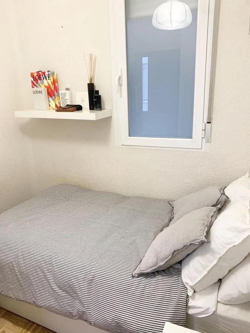 Piso en calle de Fernández de los Ríos, 92 - Foto 5