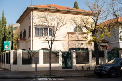 Casa independiente en avenida de Alfonso XIII, 174 - Foto 2