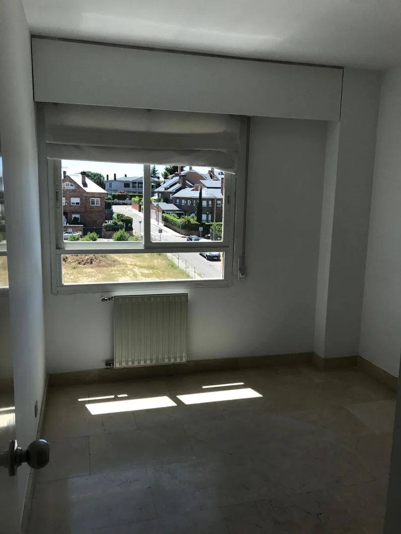 Piso en Calle Antonio Larrazabal, 12, Conde Orgaz-Piovera - Foto 6