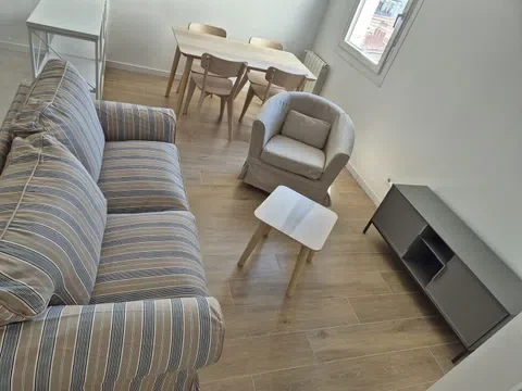 Piso en Barrio Lavapiés-Embajadores - Foto 2