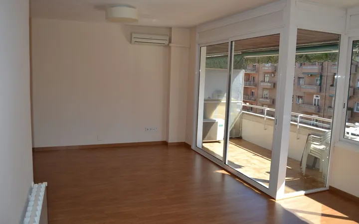Piso en Avenida de Madrid, 141 -145, Les Corts - Foto 3