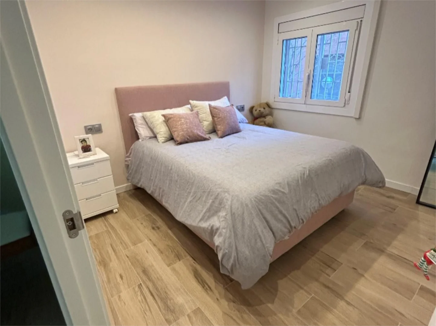 Piso en  Carrer de l'Escultor Ordóñez 58 - Foto 2