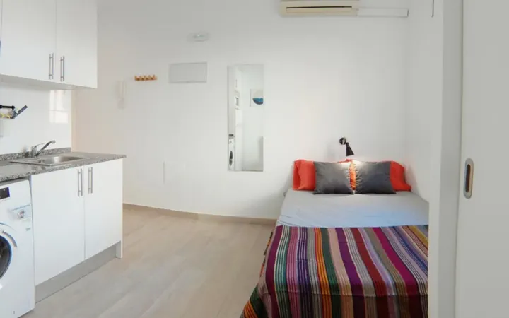 Estudio en Calle de Rodrigo Uhagón, Pradolongo - Foto 2