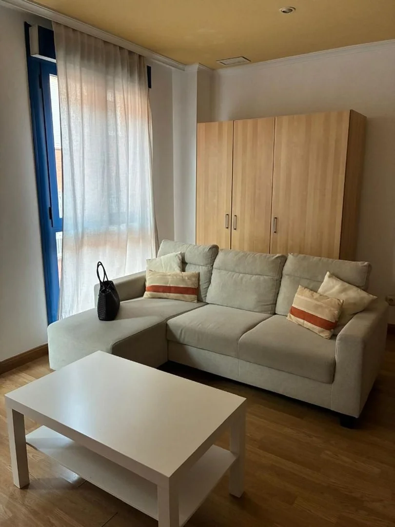 Piso en calle Acueducto, 3 d - Foto 3