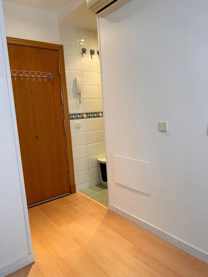 Estudio en calle Manuel García, 11 - Foto 4