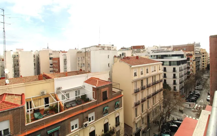 Piso en Calle de Lope de Rueda - Foto 9