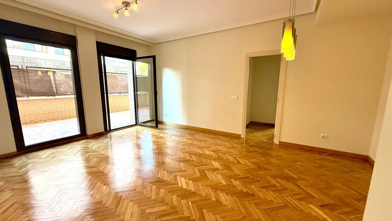Piso en Calle de Ana de Austria, 13, Sanchinarro - Foto 2