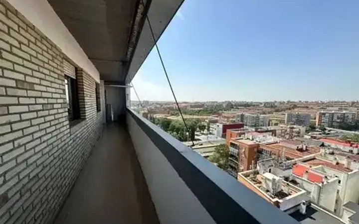 Piso en  Calle de Antonio López 65 - Foto 1