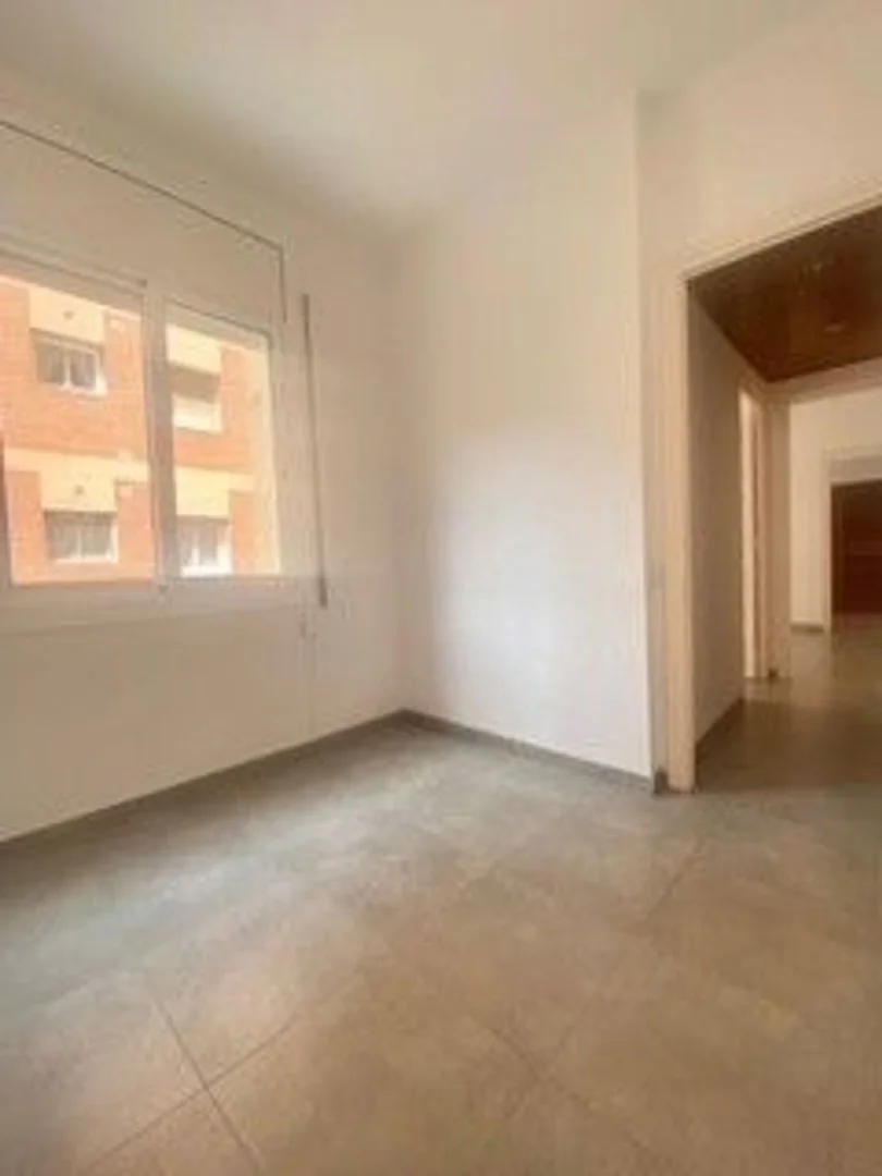 Piso en Calle de Violant d'Hongria Reina d'Aragó, Sants - Foto 4