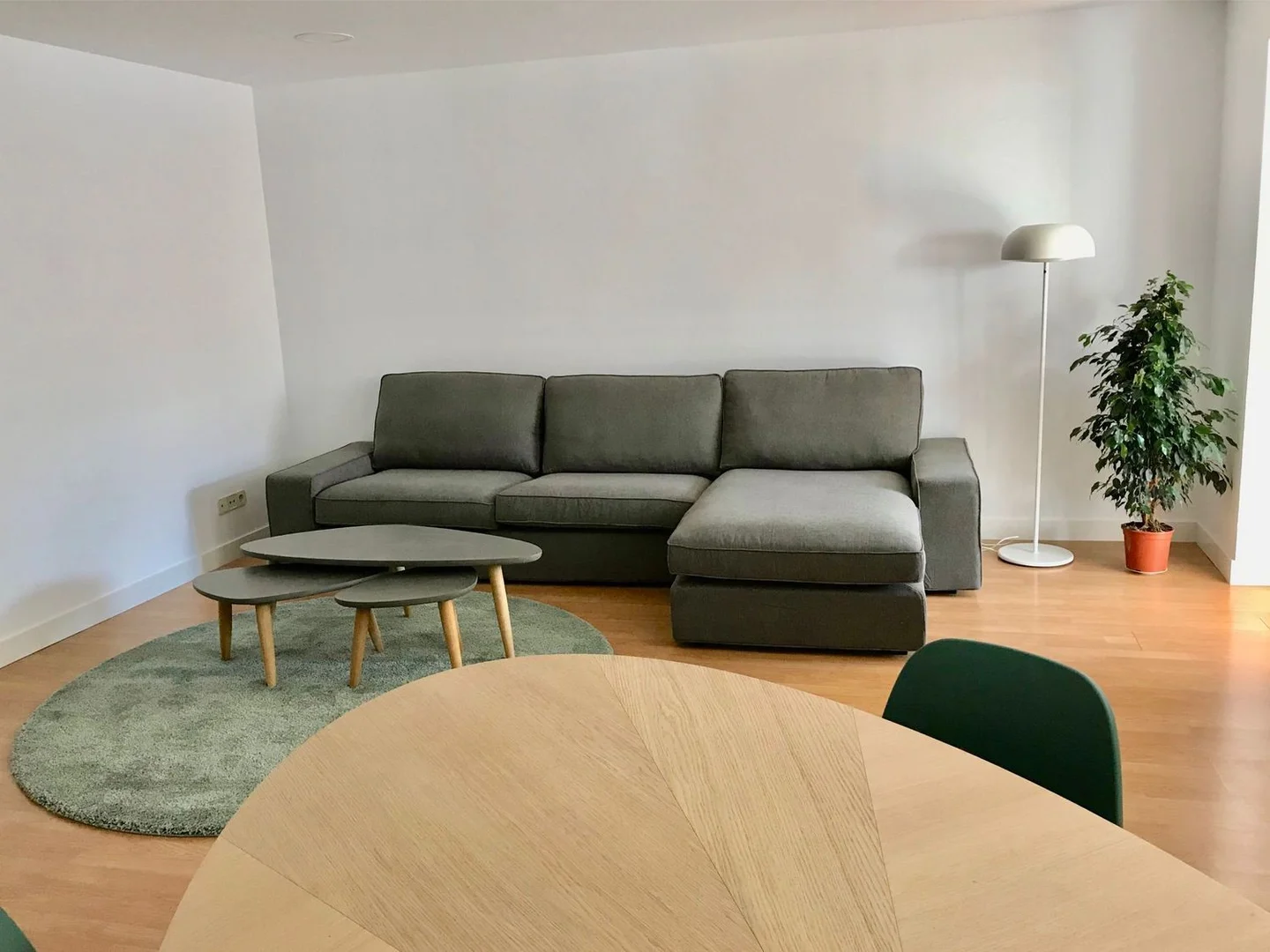 Piso en calle de Ventura de la Vega, 13 - Foto 1