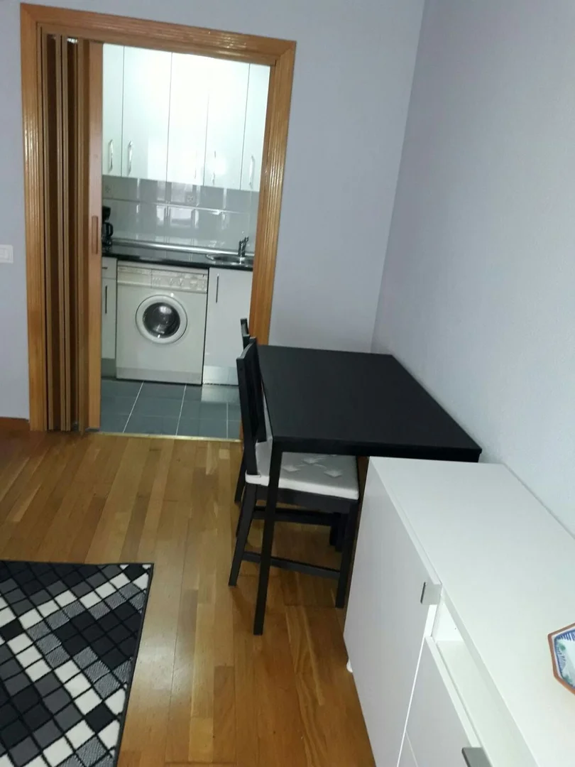 Estudio en calle de Sor Ángela de la Cruz, 43 - Foto 22