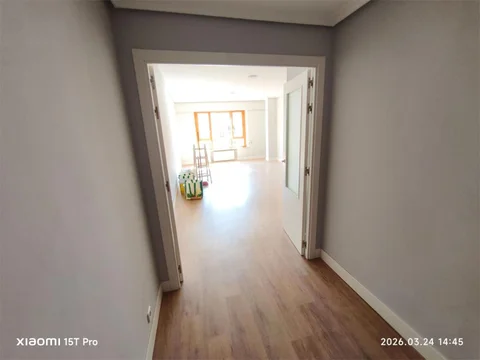 Piso en  Calle del Alcalde Sainz de Baranda 31 - Foto 2