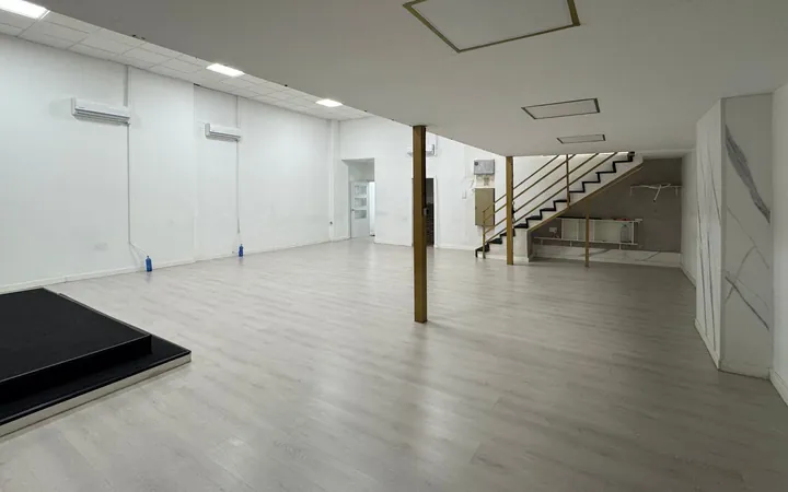 Nave en Calle de la Sierra de los Filabres, 76, Numancia - Foto 1