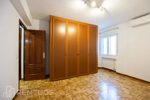 Alquiler de piso en Paseo de los Pontones - Foto 13