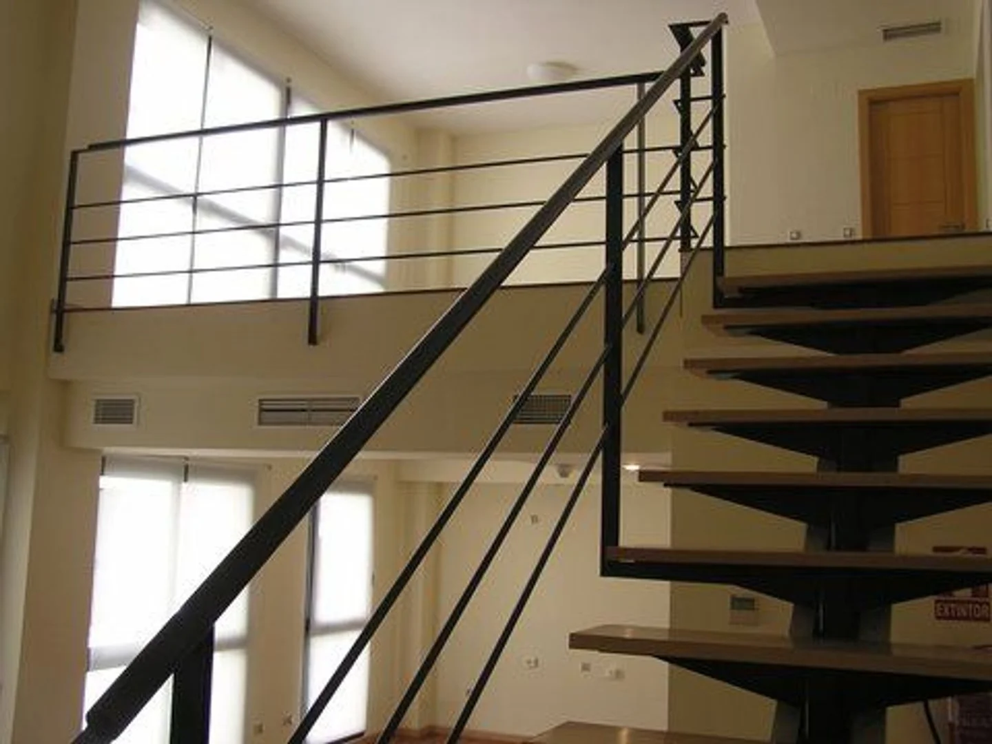 Estudio en calle de Cronos, 20 - Foto 2