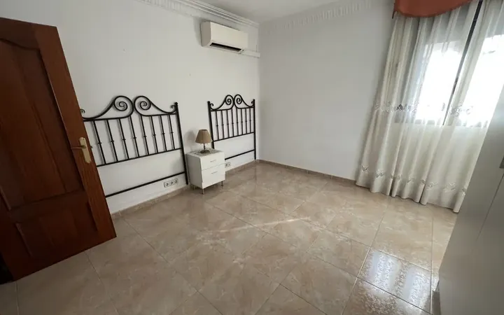 Piso en  Calle Cuartel de Simancas 1 - Foto 2