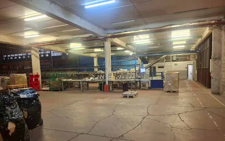 Nave Industrial en  Carrer Y 2 - Foto 6