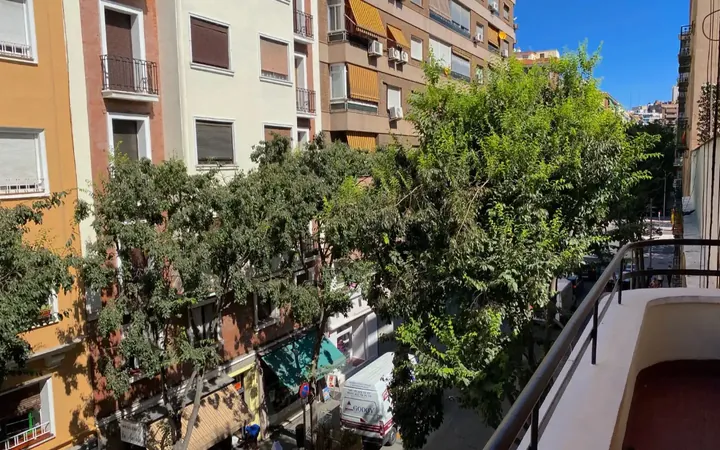 Piso en  Calle de Andrés Mellado 88 - Foto 2