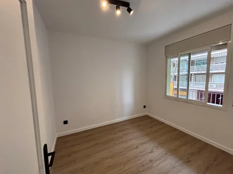 Piso en  Carrer de Llull 18 - Foto 3