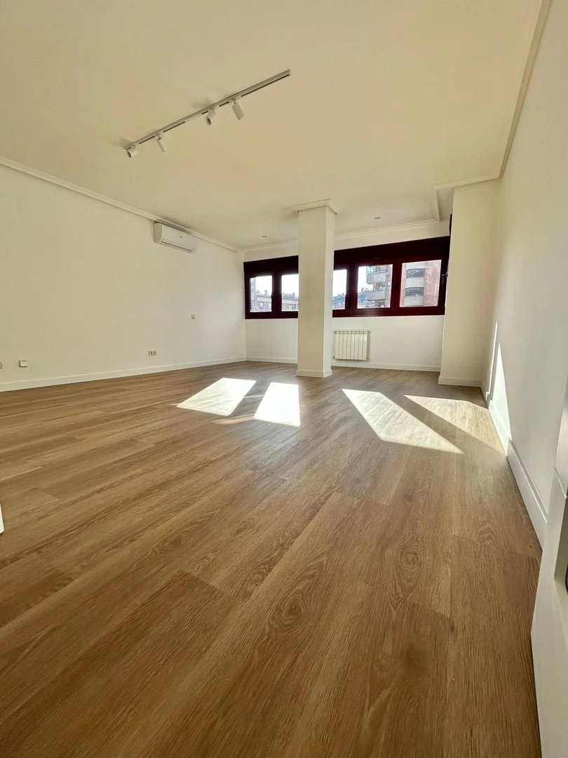 Piso en Barrio Costillares - Foto 2