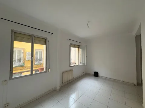 Piso en Cuatro Caminos - Foto 2