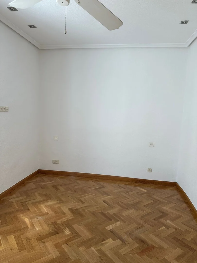 Piso en calle del Príncipe de Vergara, 278 - Foto 2