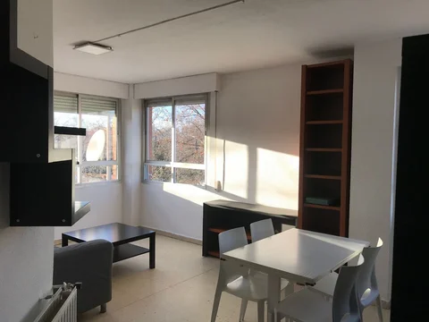 Piso en calle Hurtumpascual, 7 - Foto 1