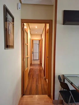 Piso en Barrio Vallehermoso - Foto 3