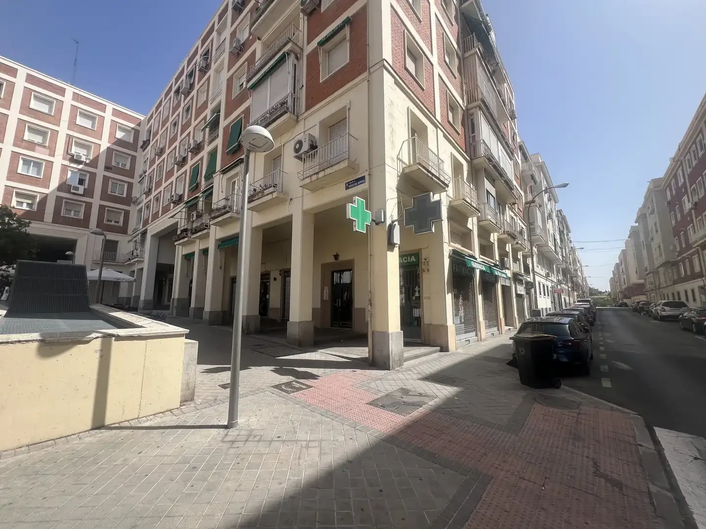 Piso en  Plaza Virgen del Romero 7 - Foto 2