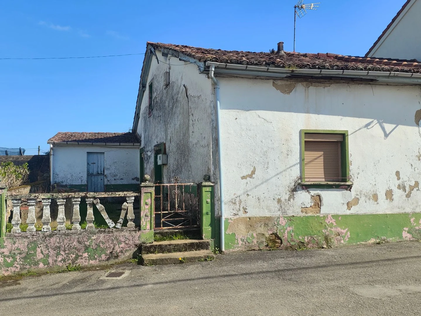 Chalet pareado en calle Cimadevilla, 139 - Foto 3