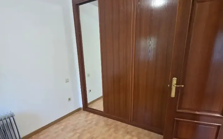 Piso en  Calle del Parque Eugenia de Montijo - Foto 4