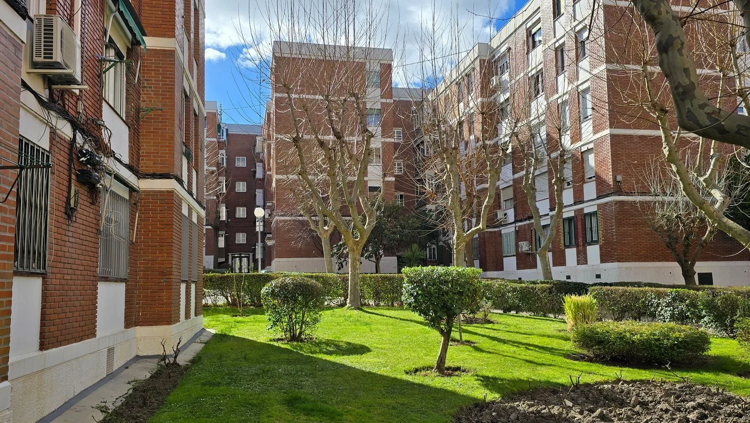 Piso en calle del Poeta Blas de Otero, 18