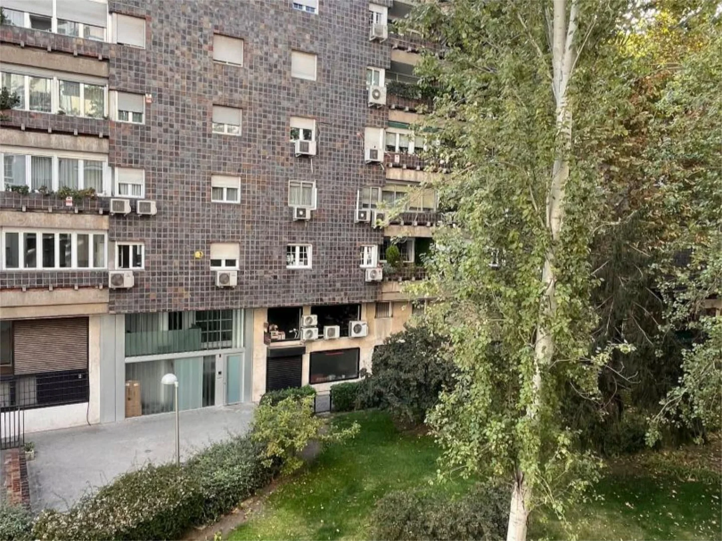 Piso en  Calle del Doce de Octubre 42 - Foto 37