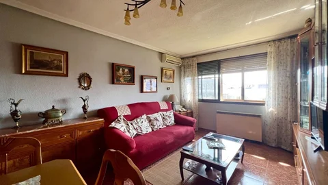 Piso en calle del Lago Van, 14 - Foto 1