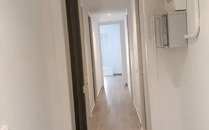 Piso en  Carrer del Comte Borrell - Foto 4