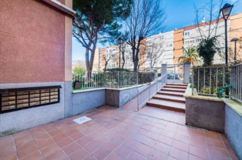 Piso en Calle de Navalmoral de la Mata, 42, Águilas - Foto 2