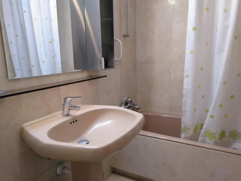 Piso en  Calle de Juan Esplandiú 4 - Foto 9