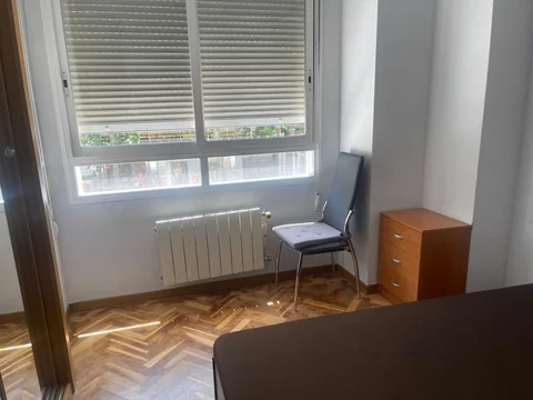 Piso en calle de Alcalá, 375 - Foto 5