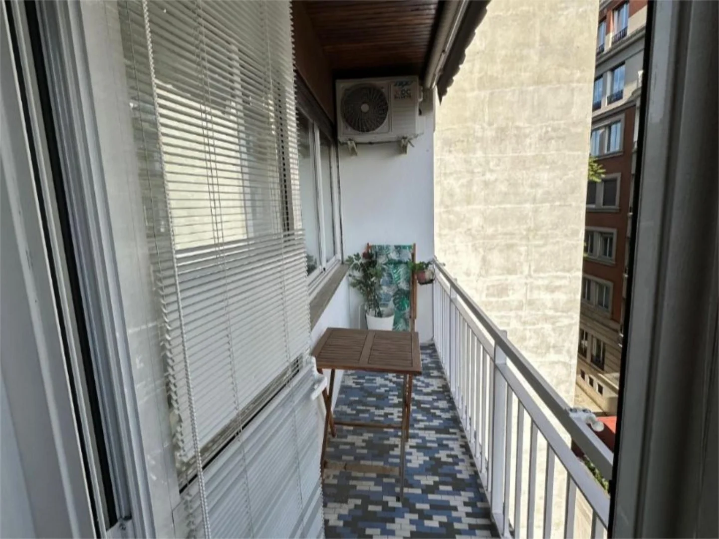 Piso en  Calle de la Academia 8 - Foto 5