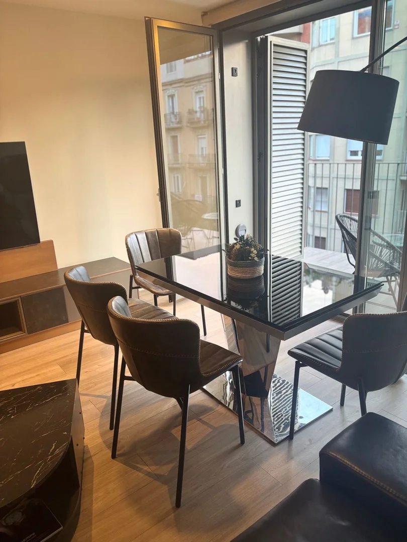 Piso en calle de Rocafort, 140 - Foto 4