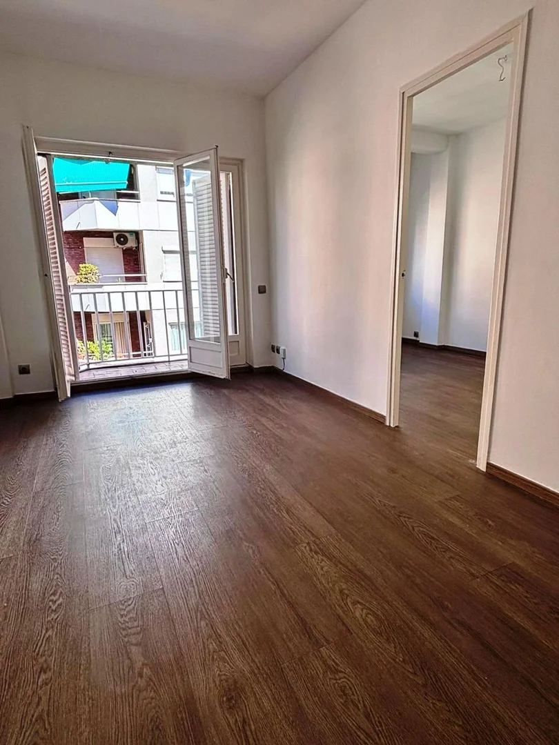 Piso en Calle de Villar, 17, El Guinardó - Foto 3
