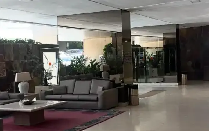 Piso en  Calle de Antonio López Aguado 4 - Foto 4