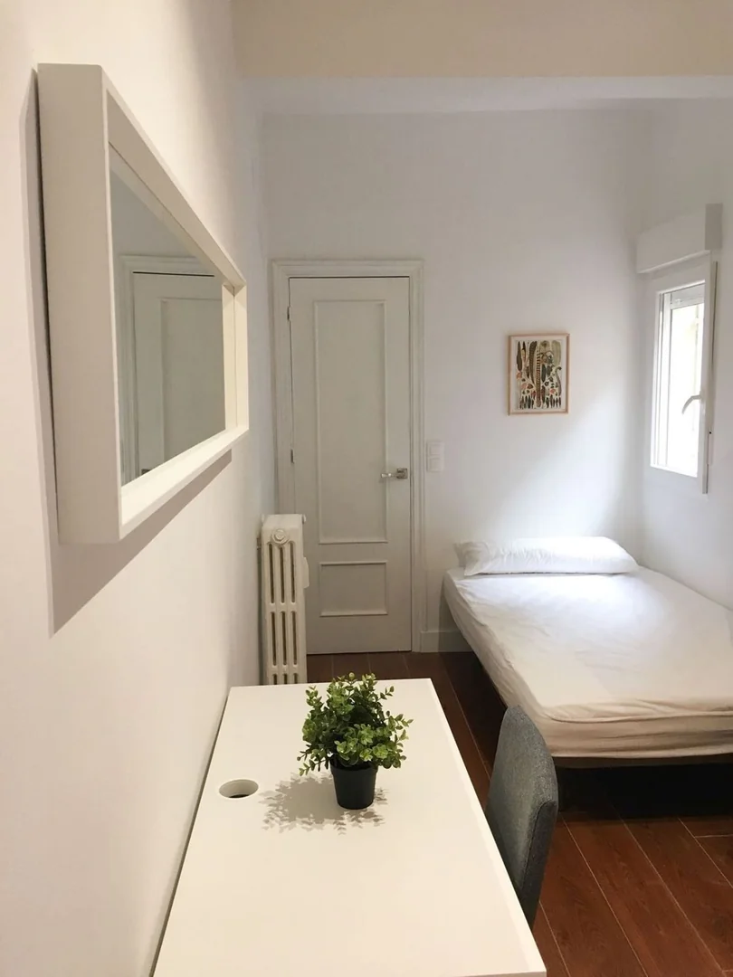 Piso en Calle de Ferraz - Foto 11