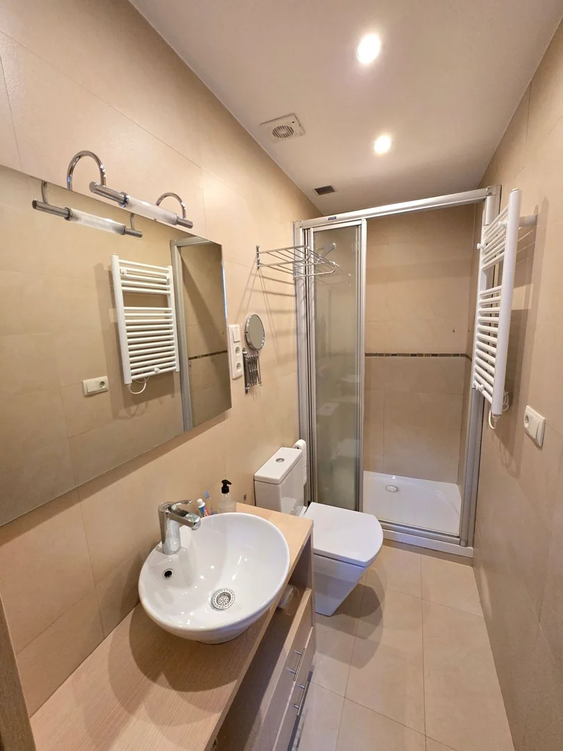 Piso en Barrio Malasaña-Universidad - Foto 11