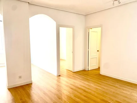 Piso en  Calle del General Oráa 18 - Foto 9