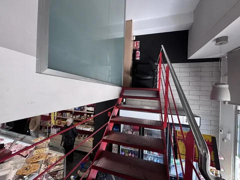 Carnicería, tienda de alimentación en traspaso en Gran Via de les Corts Catalanes - Foto 55