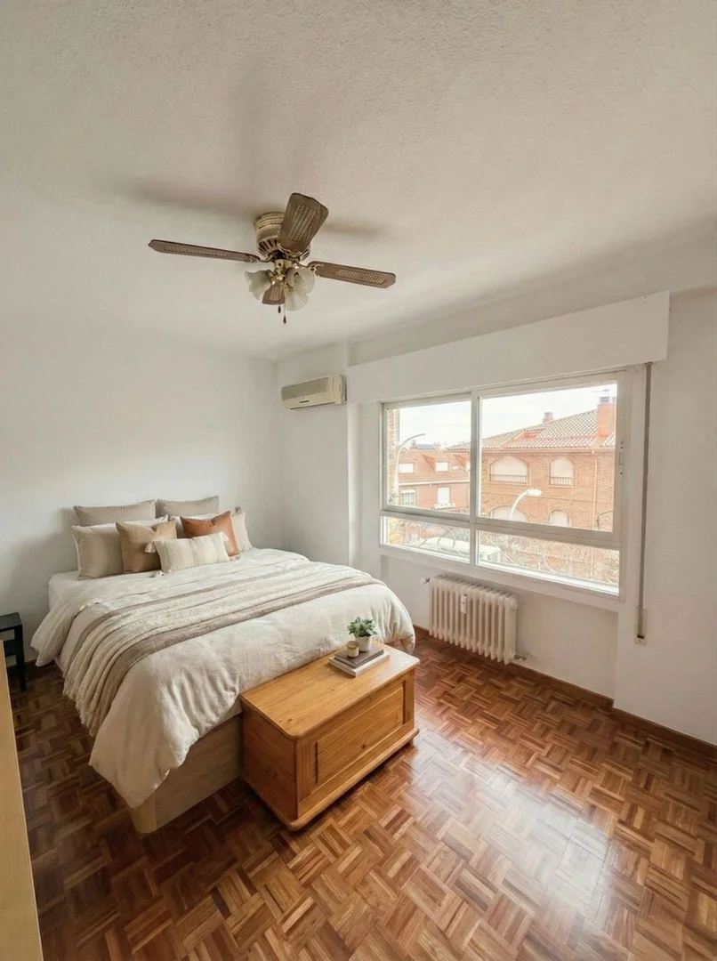 Dúplex en Barrio Pinar del Rey - Foto 26